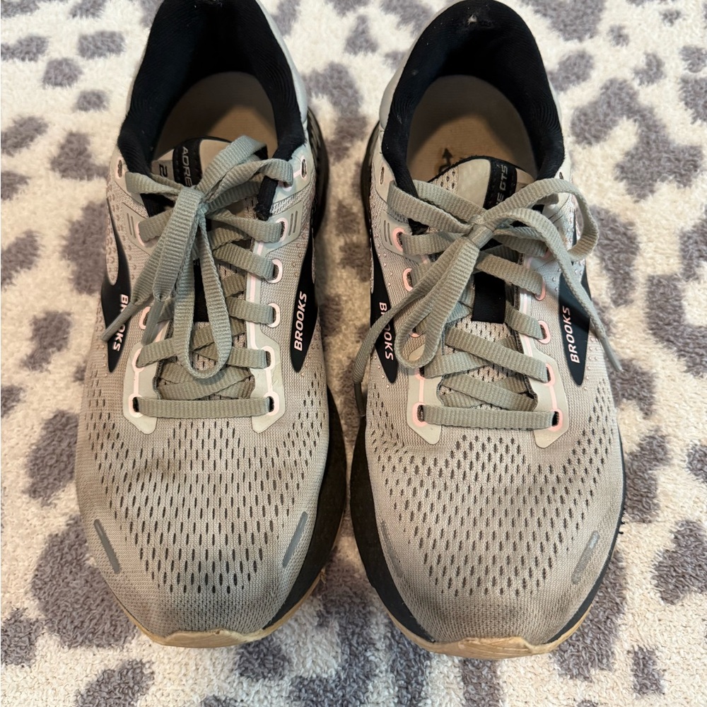 Brooks Tennis Shoes